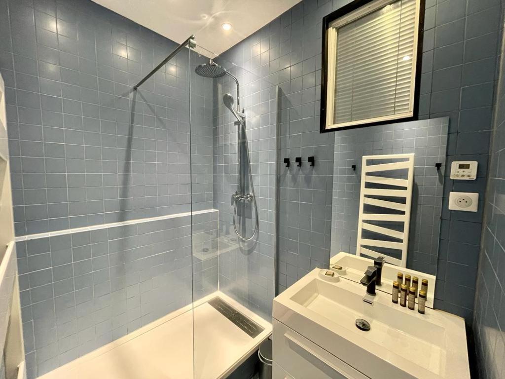 St Germain Beauvoir Chicsuites Paris Eksteriør billede